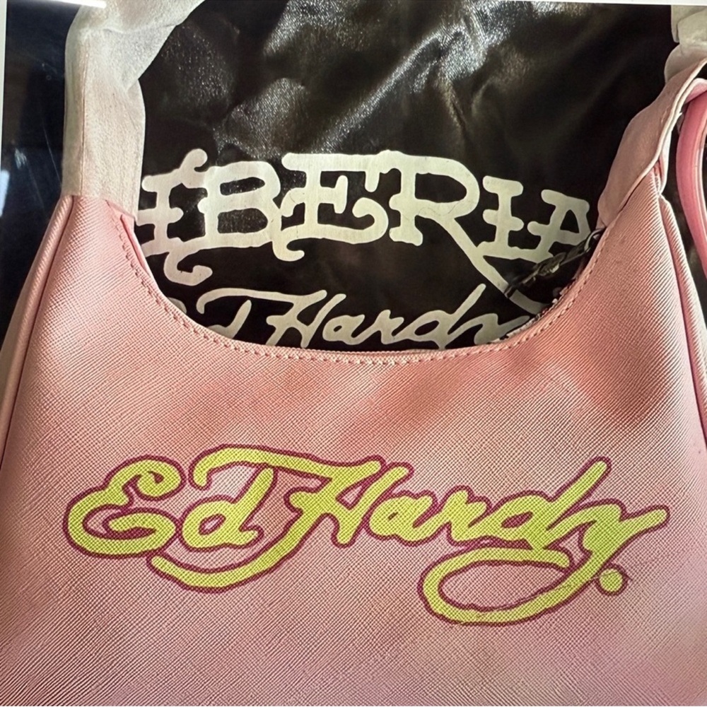 Ed Hardy Pink Shoulder Bag with Tiger and Panther Design, NWOT - Picture 3 of 6